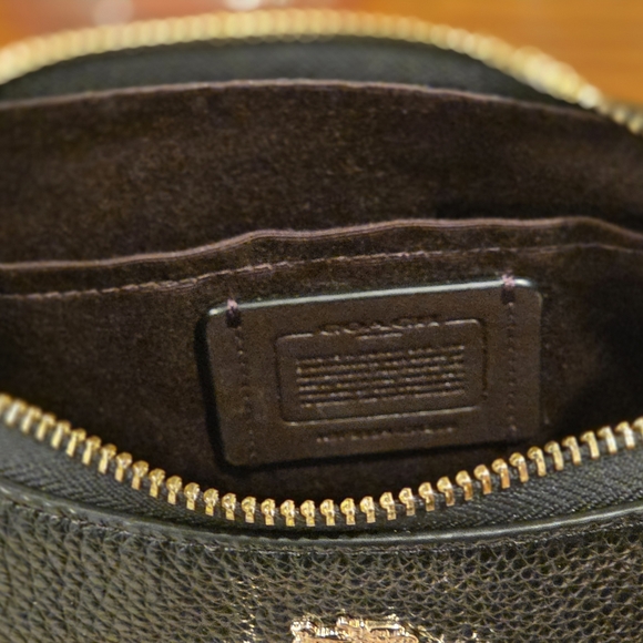 Coach Teri Black Leather Shoulder Bag - Picture 12 of 13